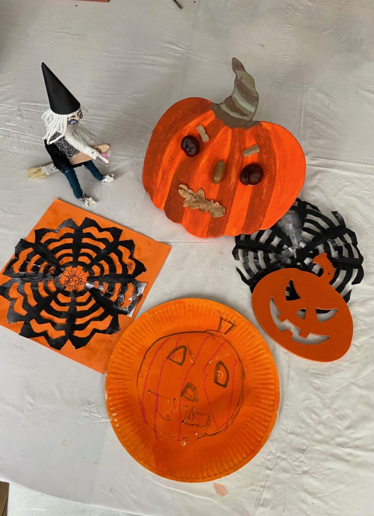 Atelier peinture, stage vacances, stage enfant, activité enfant, Halloween, vacances scolaires, art thérapie, vacances enfant